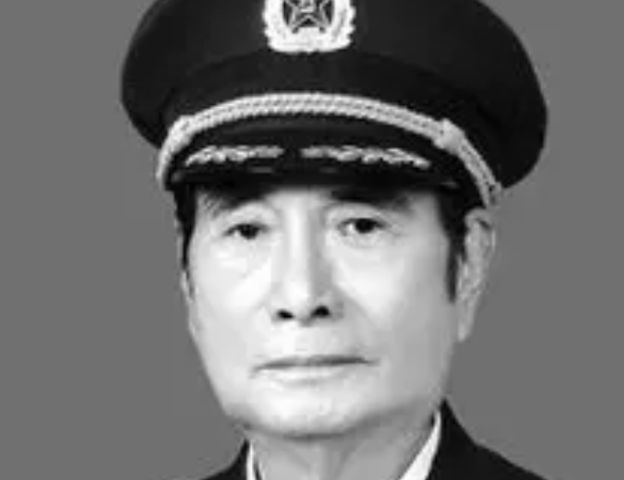 原核试验基地司令员范如玉逝世
