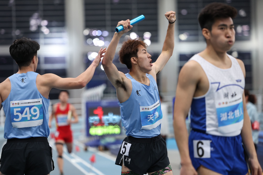 震撼！中国男子4X400米接力破全国纪录，背后故事令人动容！