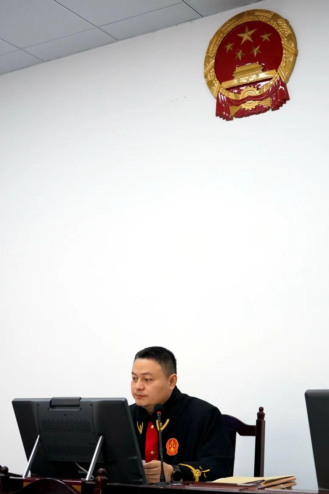 为证明我爸是我爸 我将奶奶告上法庭