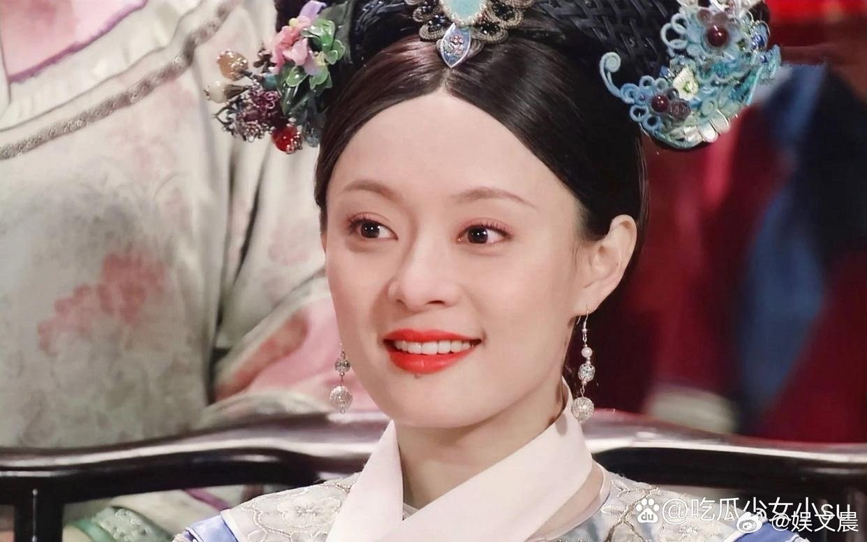 孙俪发文庆祝甄嬛319岁"生辰"：深情回忆引发网友热议