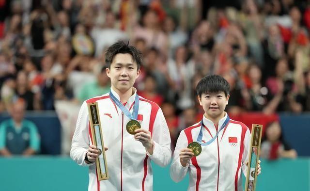 "莎头组合"世乒赛混双三连冠！国乒最强搭档如何创造历史？
