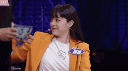 台当局威胁欧阳娜娜 白岩松：可笑！为何两岸关系再起波澜？