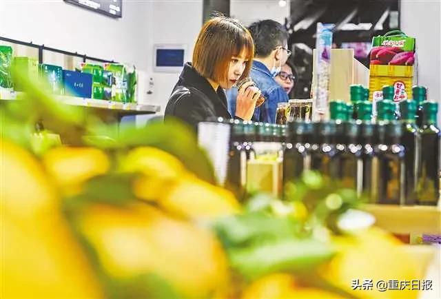 震惊！这个西部城市登顶全国消费第一城，背后藏着什么秘密？