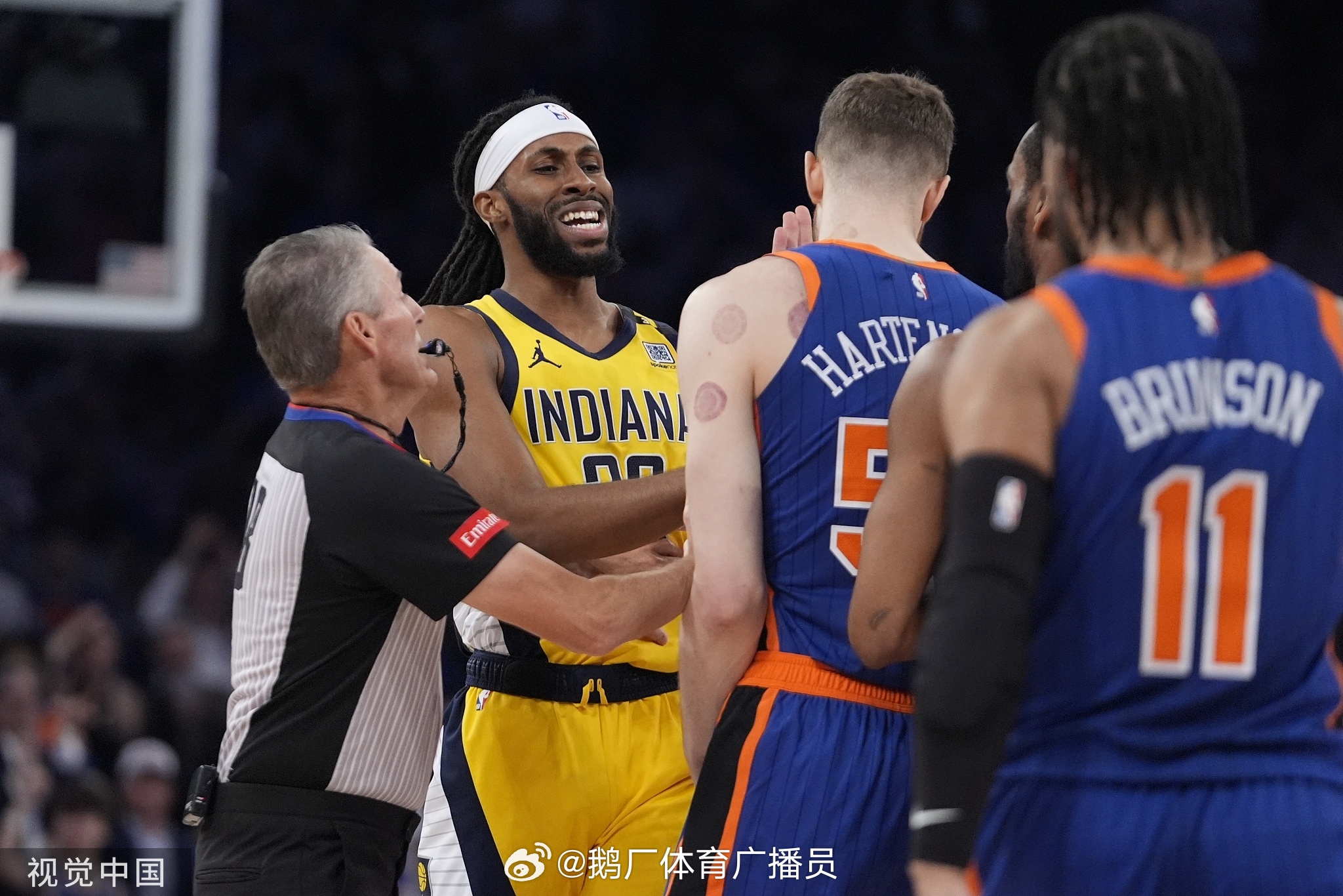 惊天逆转！尼克斯击败步行者大比分扳成2-3，系列赛悬念重生！
